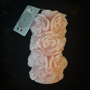 NWT Gorgeous‎ Light Pink Rose Candle (Made in Italy)